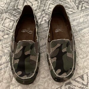 Aerosoles Camo slip-on